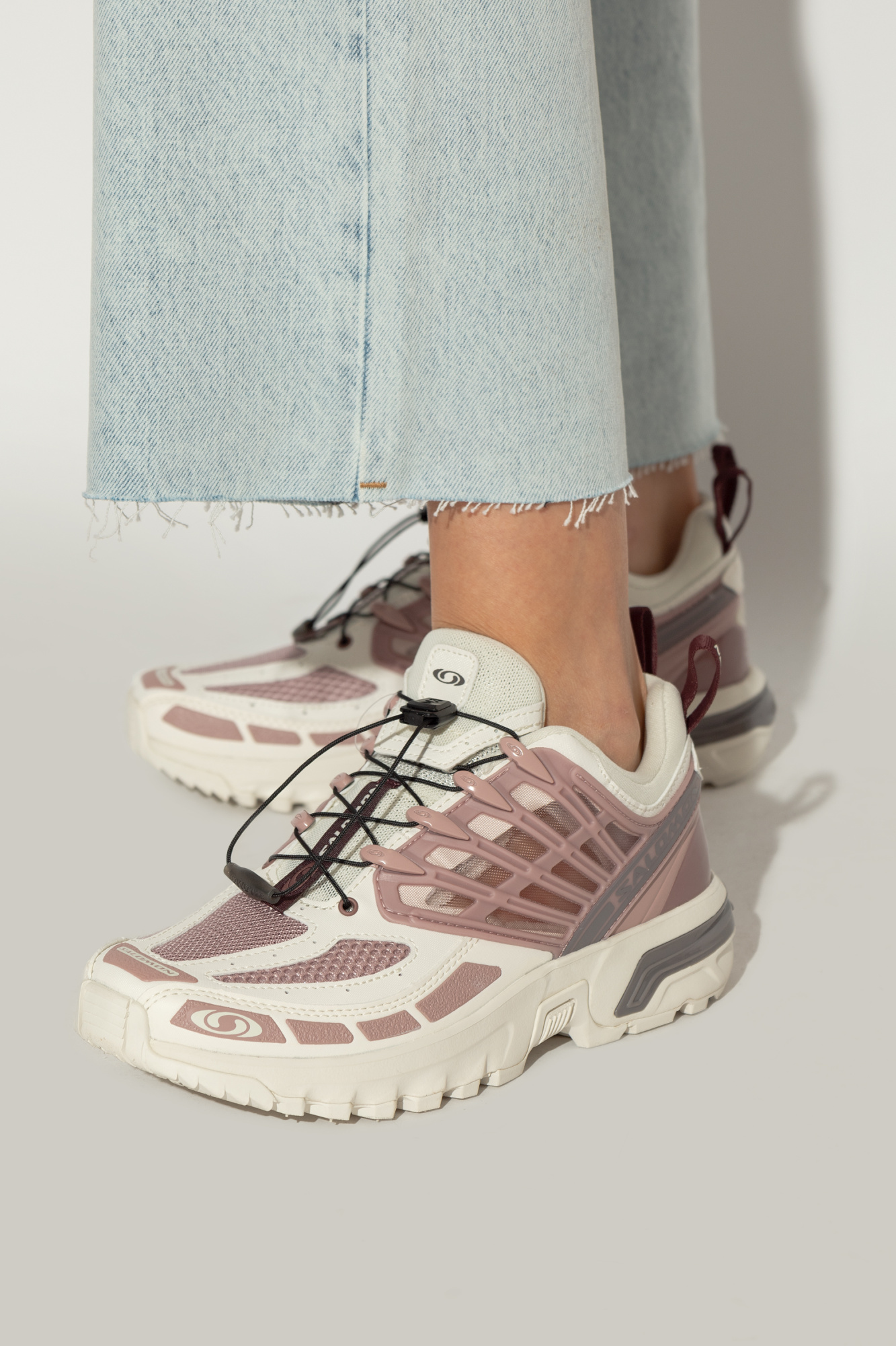 SALOMON｜SNEAKERS (ACS PRO (Vanilla Ice/Deauville Mauve/ Salomon Acs Pro in Vanilla Ice, Deauville Mauve, & Plum